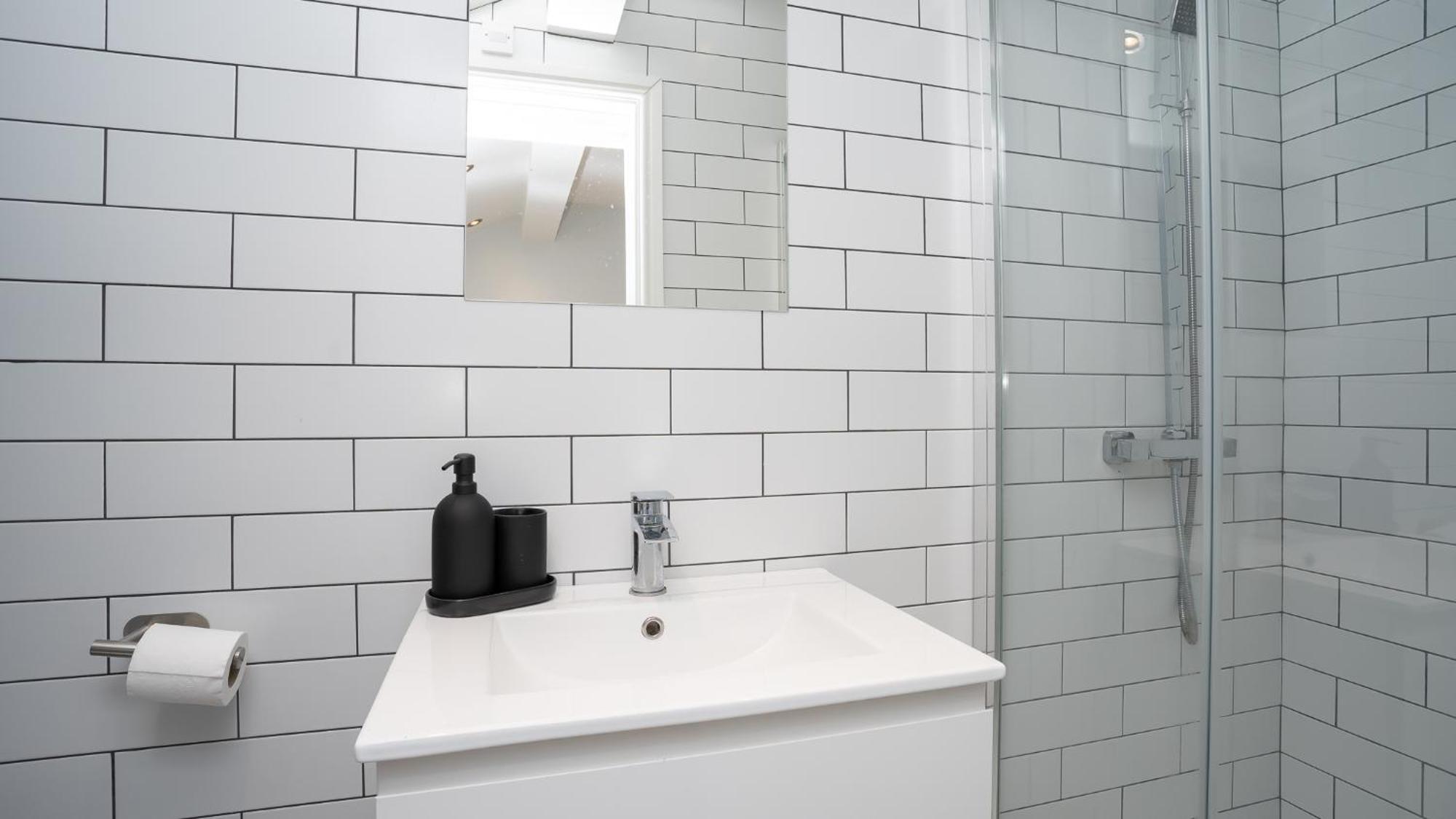 2 Bdr & 1 Bdr Apartments At Queens Uni By Belfast City Breaks Quarto foto